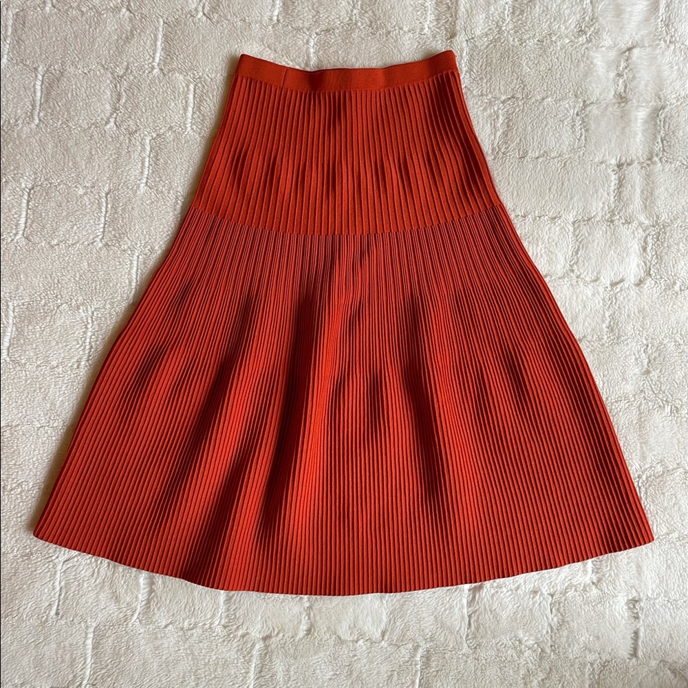 Junee orange skirt size XS